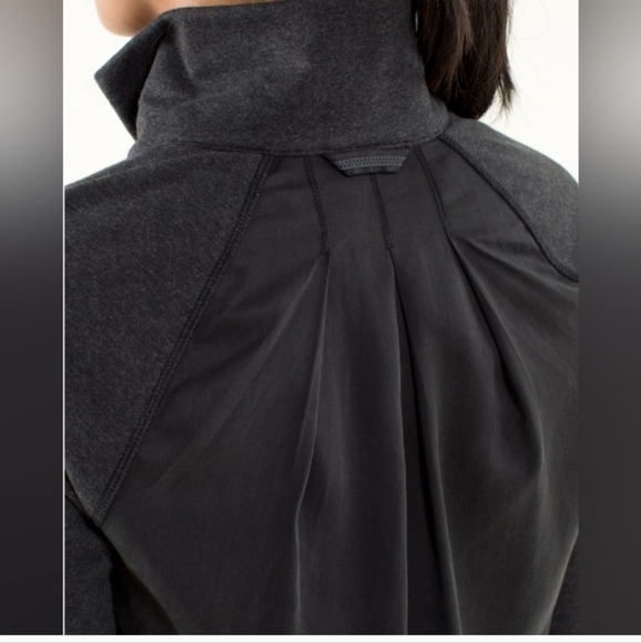 Lululemon Blissed Out Jacket Women's 10 washed black zip up Terry sweatshirt - Picture 2 of 7